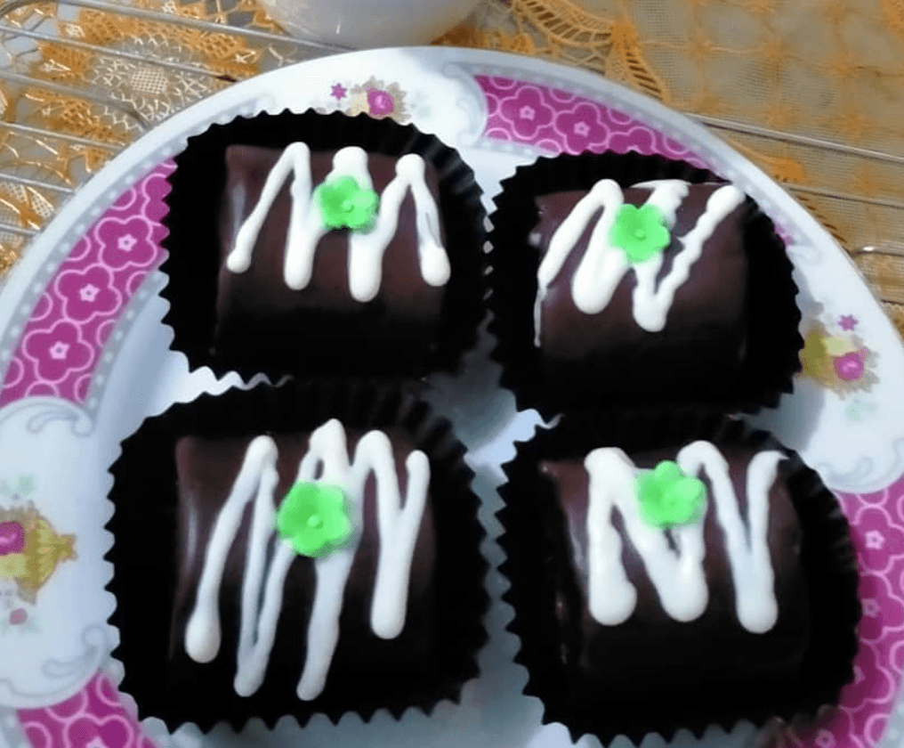 Mini coco roll cake gulung berukuran kecil